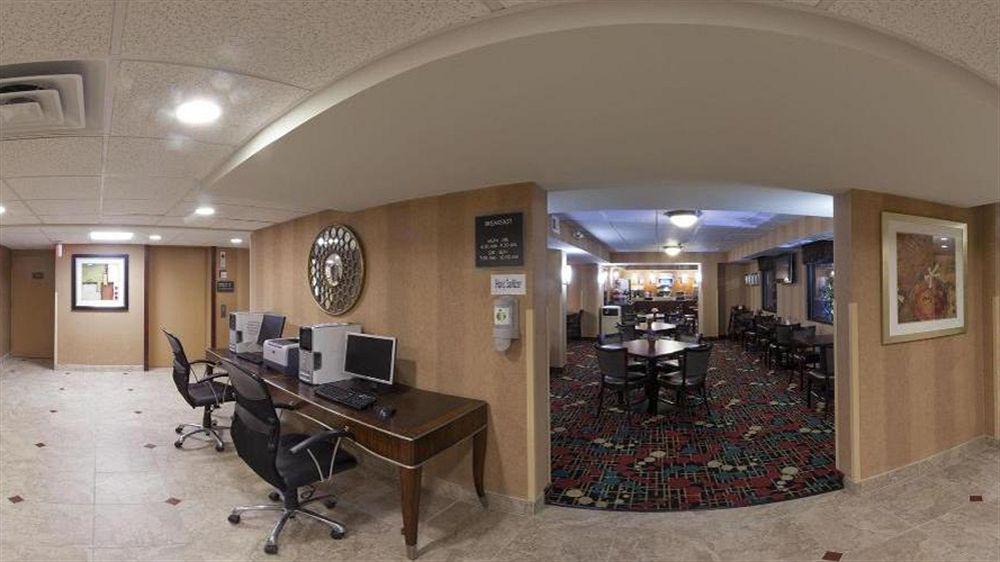 Holiday Inn Express Fairfax-Arlington Boulevard By Ihg Kültér fotó
