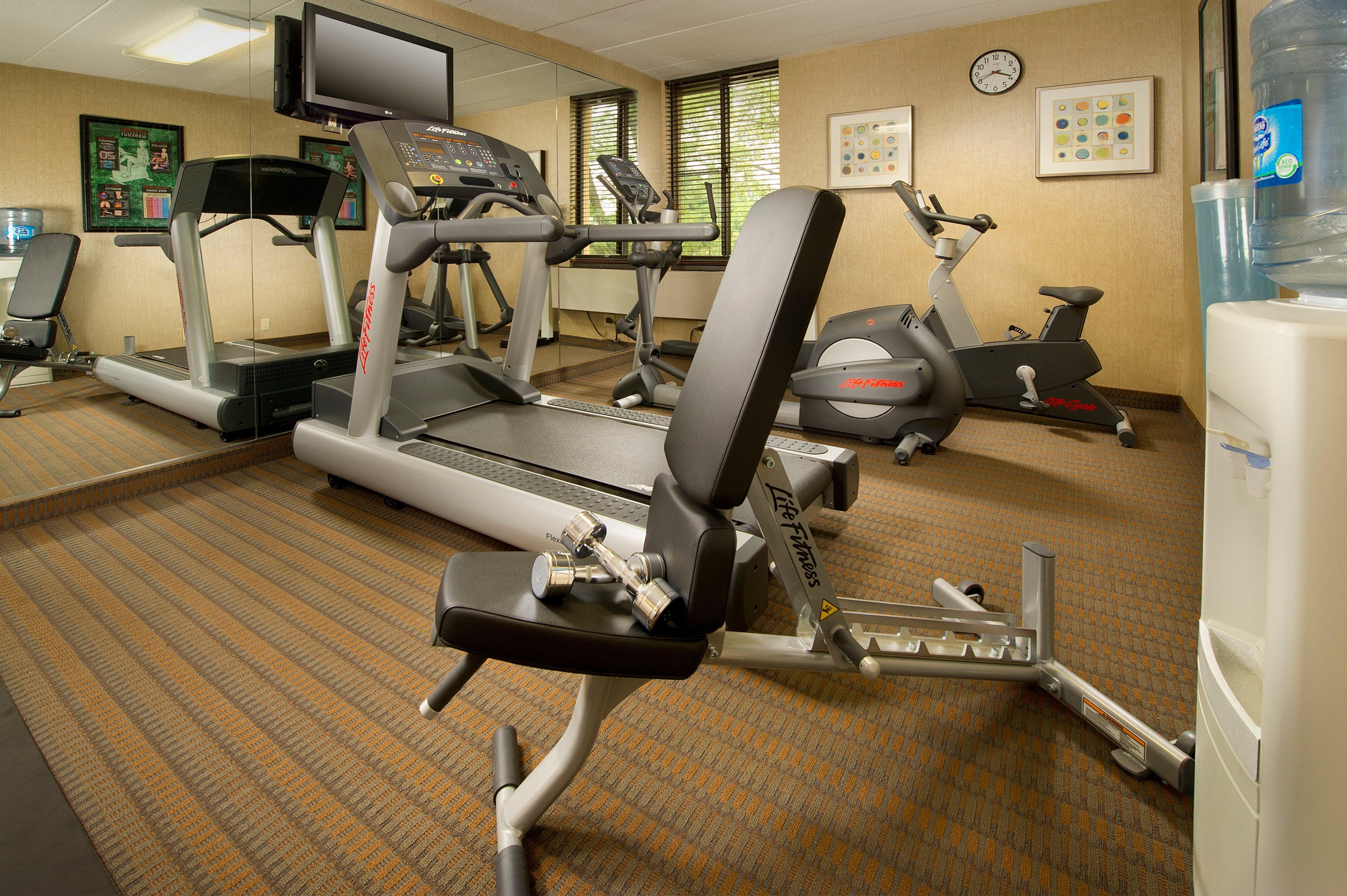 Holiday Inn Express Fairfax-Arlington Boulevard By Ihg Kültér fotó